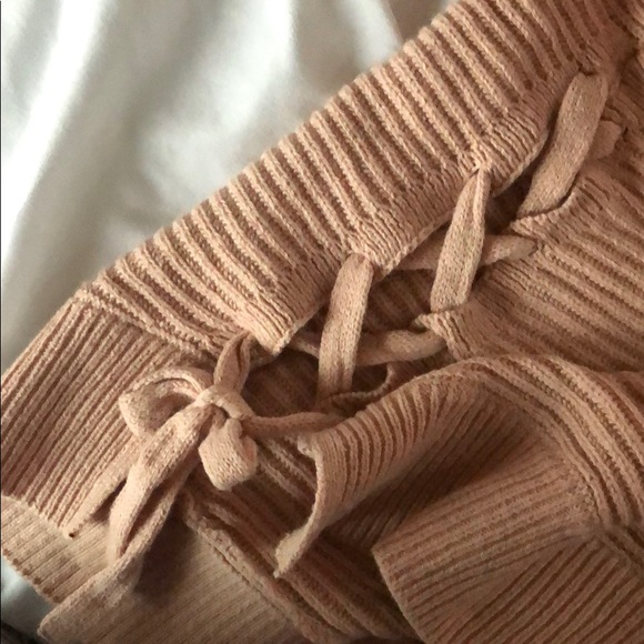 Light pink cowl neck sweater - Picture 2 of 2